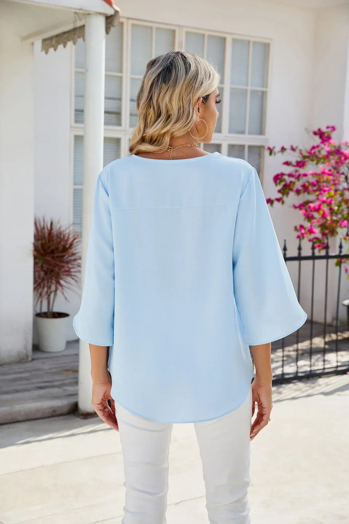 VanBruggen™ | Blouse met V-hals
