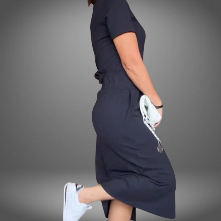VanBruggen™ | Stijlvolle dames top en rok met een elegante V-hals