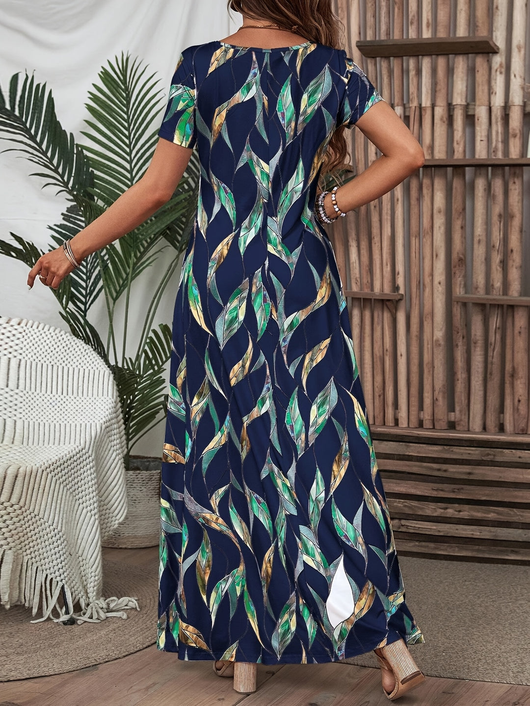 VanBruggen™ | Maxi jurk met geometrische print en vierkante halslijn